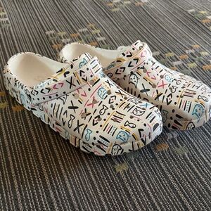 Sketchers Patterned Clogs - Multicolor